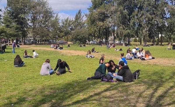 VIDEO. Ser universitario en el 2025: orgullo, perseverancia y sacrificio