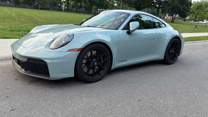 Hybrid technology finds a speedy home in 2025 Porsche 911 Carrera GTS