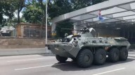 Fuerza Armada de Venezuela sale en caravana por Caracas para adiestramiento en comunidades en medio de tensiones con EE.UU.