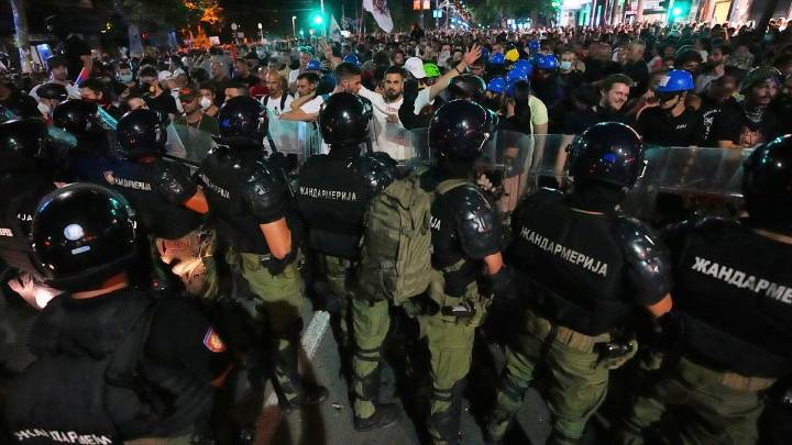 La protesta permanente serbia, aún sin luz al final del túnel después de 10 meses