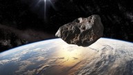 Un asteroide de casi 300 metros pasará este jueves cerca de la Tierra: "Supera en mil veces la masa del meteorito de Cheliábinsk"
