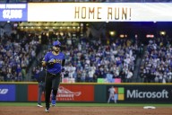 Deadspin | Eugenio Suarez steers M's past Rockies for 11th straight home win