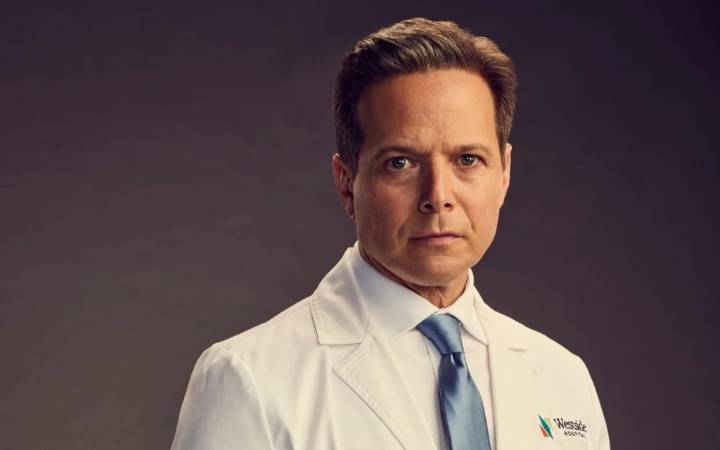 Scott Wolf Sets 'Doc' Season 2 Return As Richard Miller