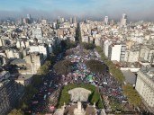 La marcha federal universitaria fue contundente y hubo festejos por el doble rechazo a los vetos de Milei