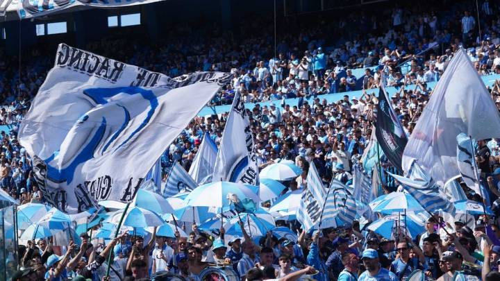 El tremendo recibimiento de Racing para el clásico ante Independiente en el Cilindro