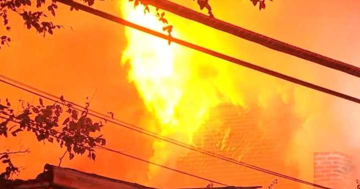 Arson suspected after fire damages two homes in South Memphis neighborhood, MFD says