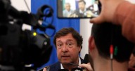 Weretilneck remarcó que «un país no se construye abandonando las universidades y la salud»
