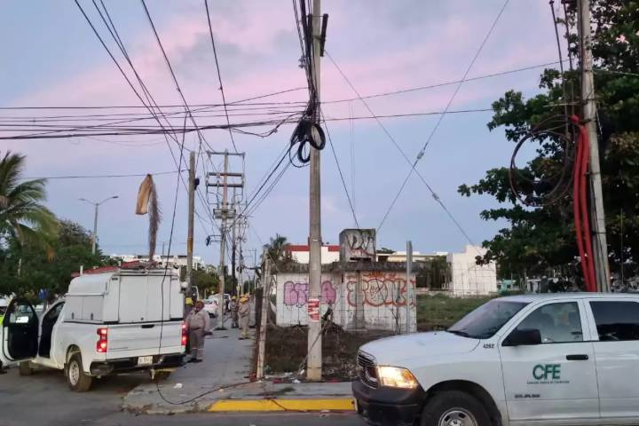 Apagón en la Península de Yucatán: CFE reporta falla eléctrica y trabaja en restablecer el servicio