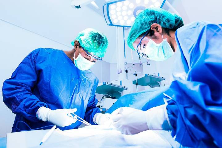 Remote Monitoring Improves Recovery From Cancer Surgery