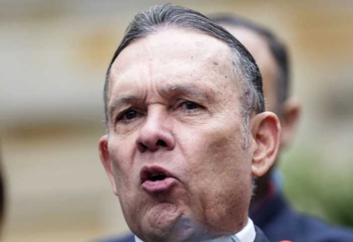 Efraín Cepeda alista anuncio de su precandidatura presidencial