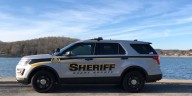 Roane County Sheriff’s Office investigating after man found dead in road