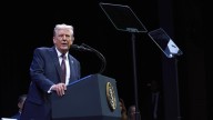 Trump pide a la UE que imponga aranceles del 100% a China e India para presionar a Putin