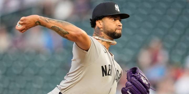 Luis Gil allows four earned runs in Yankees' win over Twins