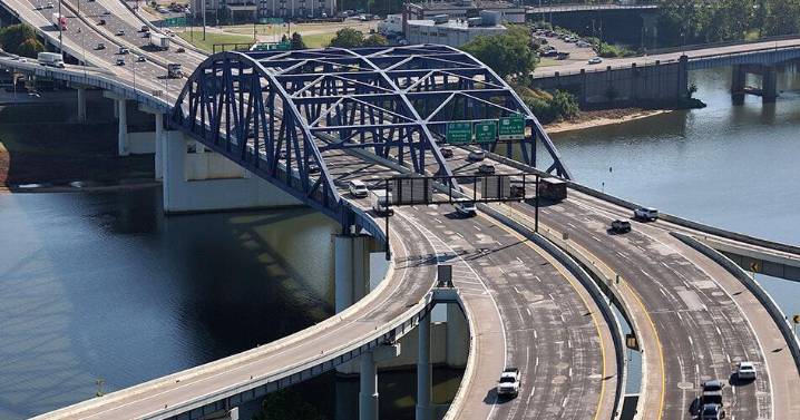 Process begins for project to extend life of Fort Hill Bridge in Charleston