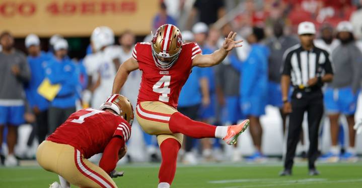 Chicago Bears sign Jake Moody to the practice squad