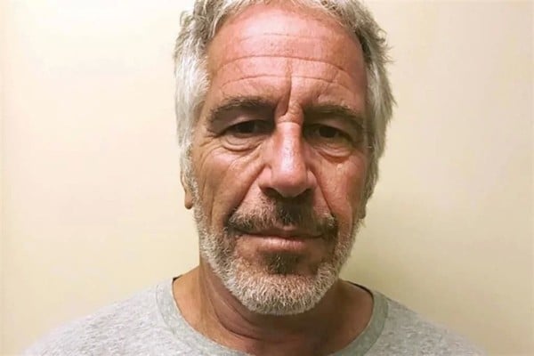 FBI: sin datos creíbles de tráfico de mujeres de Epstein