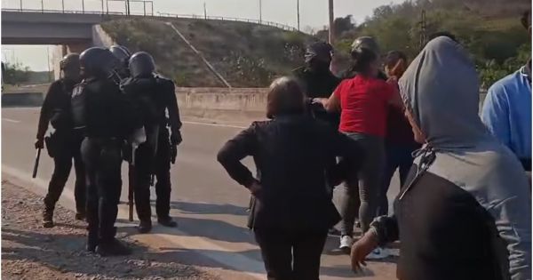 Operativo de Gendarmería sobre un tour de compras cerca de Hipólito Yrigoyen