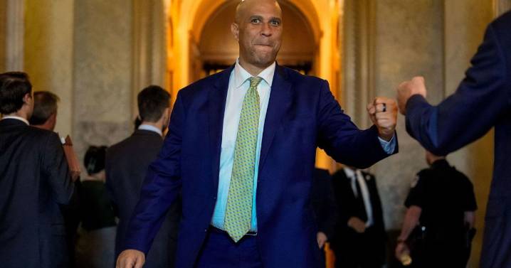 Cory Booker announces engagement to girlfriend Alexis Lewis amid speculation about 2028 presidential run