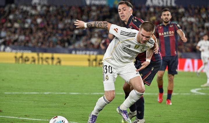 Xabi sentenció a Franco Mastantuono: radical decisión para el derbi