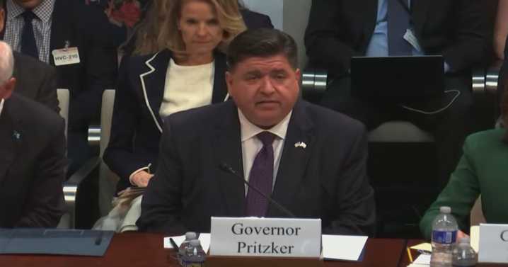 Pritzker issues executive order on vaccine guidance for Illinois as COVID, flu season approach