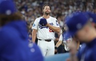 Deadspin | Dodgers top Giants, clinch playoff spot in Clayton Kershaw's home sendoff