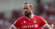 Steven Fletcher retires as Hibs return turned down after Wrexham exit