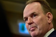 Minority Liberals ask Tories to play nice as Parliament resumes