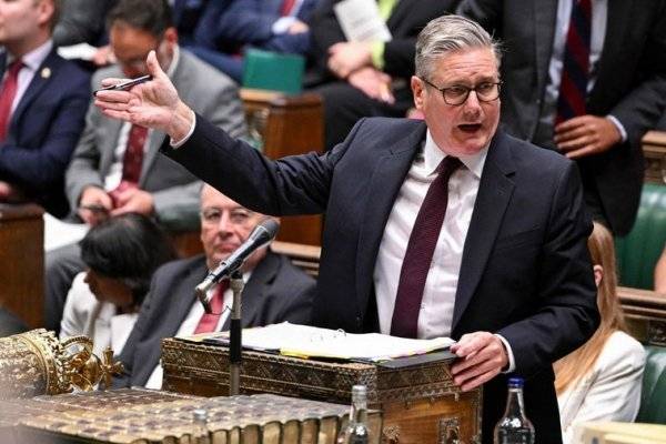 Crisis en Downing Street: la dimisión de Angela Rayner desata el primer gran terremoto dentro del Gabinete de Keir Starmer