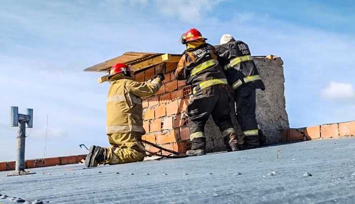 Temporal de viento en Santa Cruz: fuertes ráfagas provocaron daños y complicaron la circulación