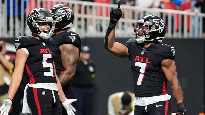 Penix and Robinson have career-best days as Falcons get back on track with big win over Commanders
