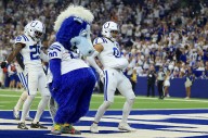 Colts Defeat Broncos on Late Field Goal 29
