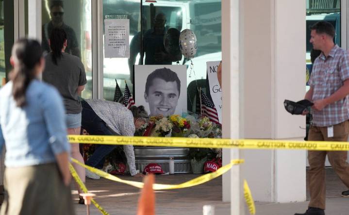 Trump dice que Kirk es un "mártir de la verdad"; también asegura que la retórica de "izquierda radical" contribuyó a asesinato