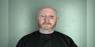 Deputies: Man arrested after SWAT responds to burglary in Greenwood Co.