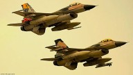 Sobrevuelan aeronaves militares de Venezuela Buque de EUA