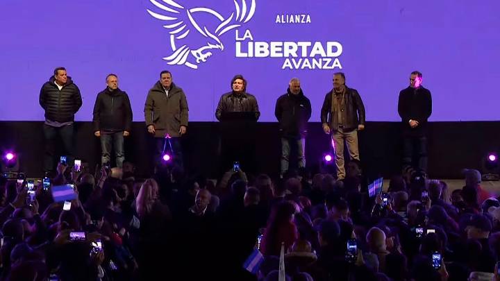 Milei: "El domingo pintaremos de violeta la provincia de Buenos Aires"