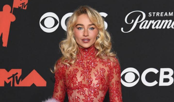 Sabrina Carpenter Is Red Hot in Sheer Dress on MTV VMAs 2025 Red Carpet! | 2025 MTV VMAs, MTV VMAs, Sabrina Carpenter