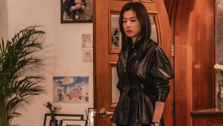 Jun Ji-hyun faces boycott in China, following line in Tempest