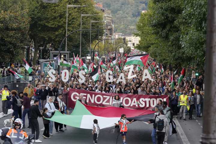 Sindicatos vascos convocan una jornada de paro general el 15 de octubre por Palestina