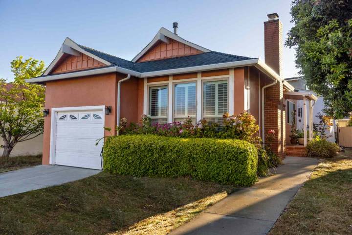 9 Mistakes to Avoid If You Want to Sell Your Home Quickly, Real Estate Agents Warn
