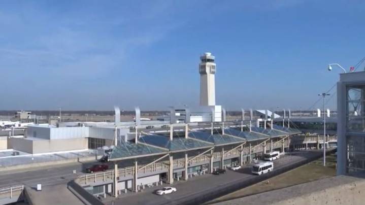 Cleveland Hopkins ranks near bottom among similar-sized airports in North America, J.D. Power study reveals