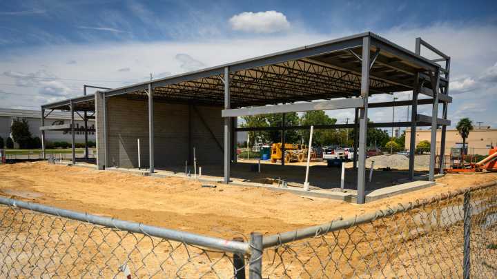What's being built at Fayetteville's Glensford Commons?