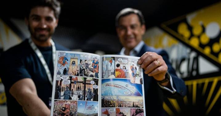 La conexión granadina con Batman y Superman que atrae miradas en la Comic Con de Málaga