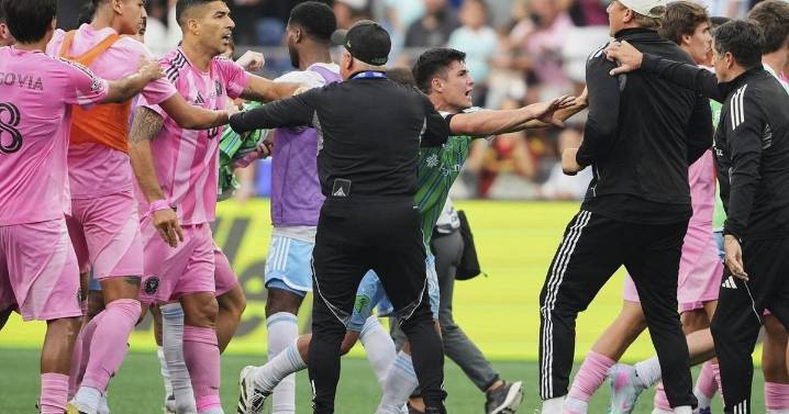 Inter Miami's Luis Suárez suspended for 6 Leagues Cup matches after spitting incident