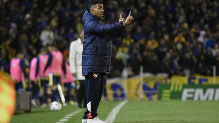Tevez vuelve por segunda vez: cómo lo recibió el Gigante cuando lo hizo con Independiente
