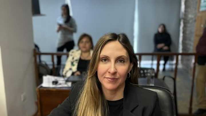 Denuncias cruzadas entre Natalia Saseta y un empleado de la Legislatura