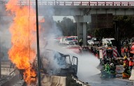 Deja megaflamazo 3 fallecidos; vuelca pipa con gas lp en Iztapalapa