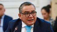 Nuevo peritaje compromete a Juan Santiváñez en audios y chats