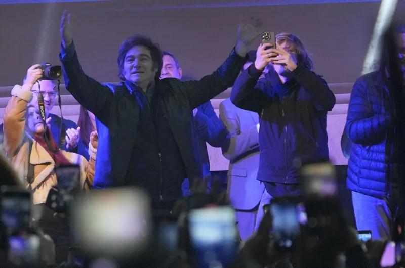 Javier Milei planea realizar un acto en Santiago del Estero