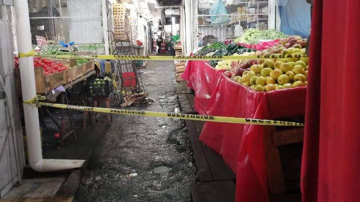Explosión sorprende a comerciantes del mercado Emiliano Zapata