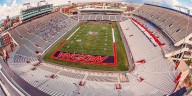 Wildcats holds off Kansas State to remain perfect